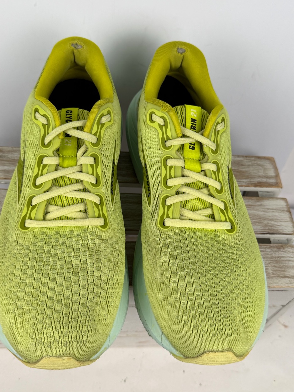 Brooks Glycerin 21 running shoes in vibrant Lovebird Pale Yellow men’s size 10.5 - Picture 5 of 13